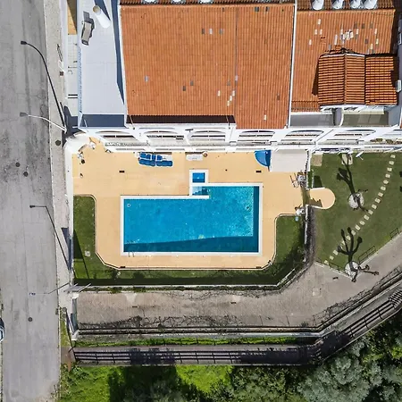 Appartamento Modern 1bdr Flat With Pool In By Lovelystay Albufeira