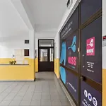 Apartment Modern 1bdr Flat With Pool In By Lovelystay *